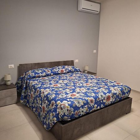 Desy Apartment Συρακούσες Εξωτερικό φωτογραφία