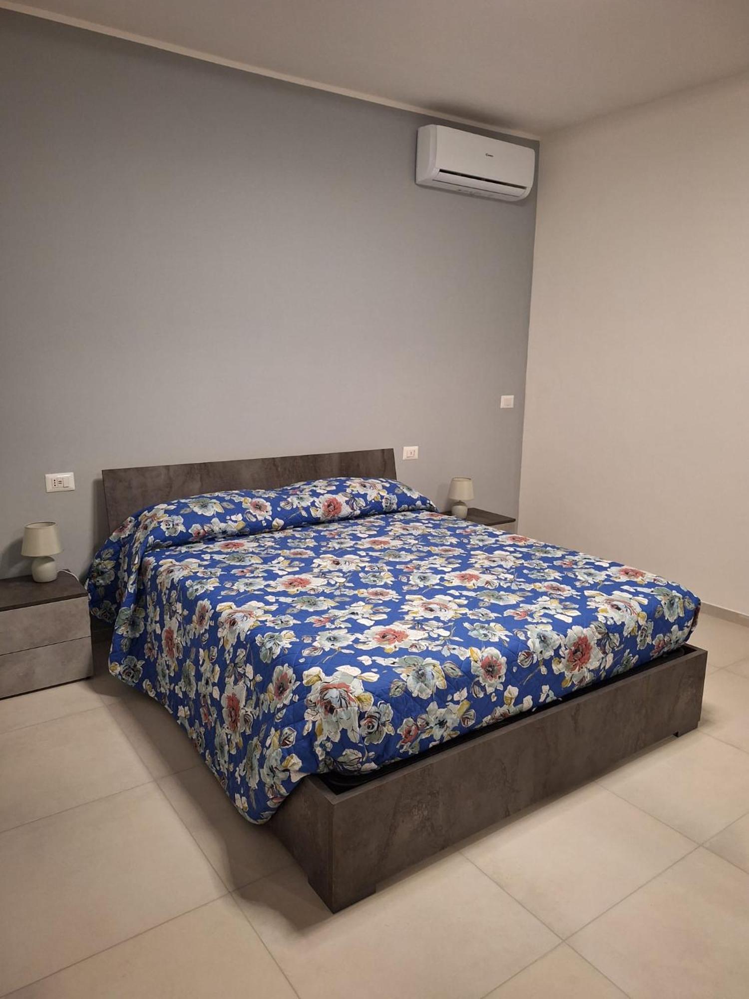 Desy Apartment Συρακούσες Εξωτερικό φωτογραφία